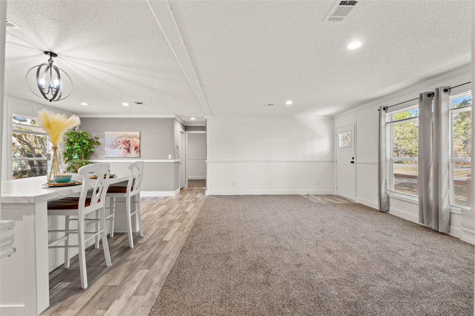 Image 20 of 60 For 14247 Hurricane Drive