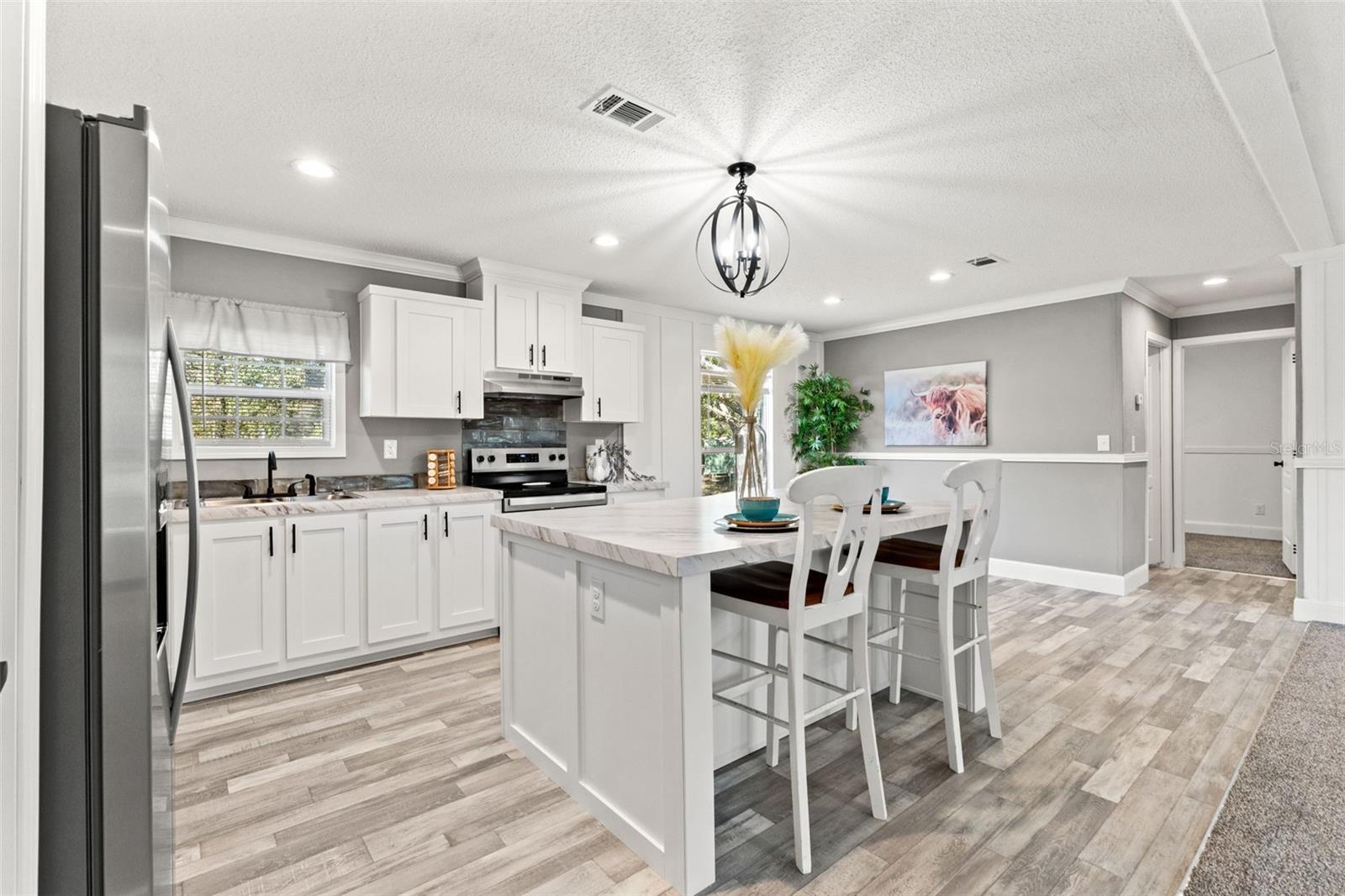 Image 23 of 60 For 14247 Hurricane Drive