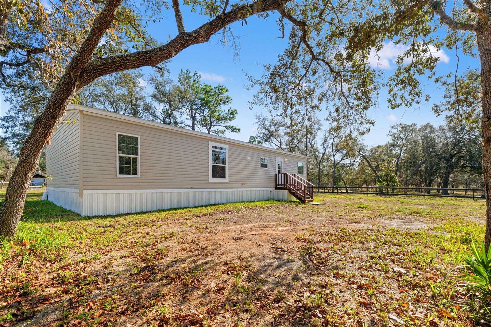 Image 52 of 60 For 14247 Hurricane Drive