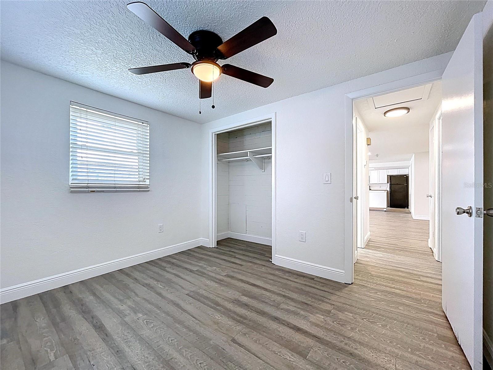 Listing photo id 29 for 6142 9th Avenue