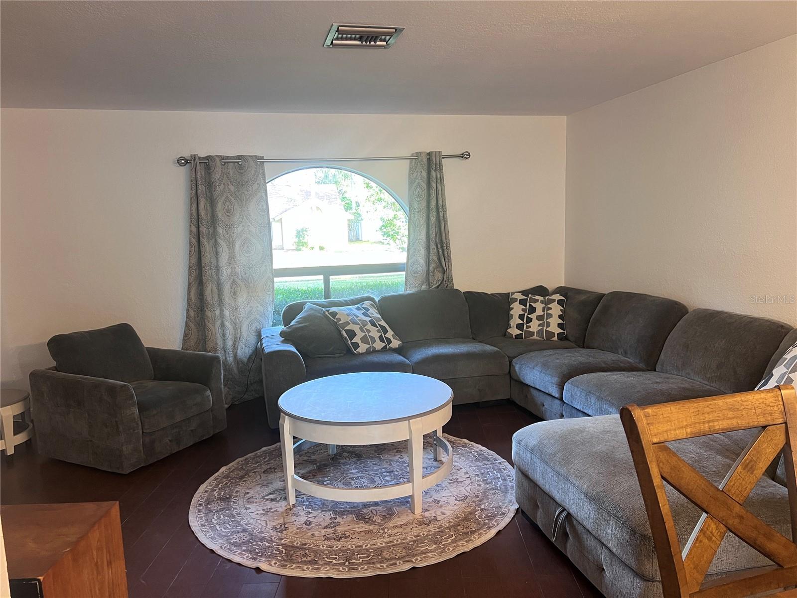 Image 15 of 19 For 5021 Bridgeport Drive