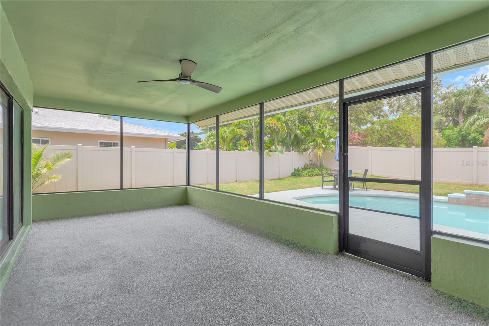 Image 3 of 19 For 5021 Bridgeport Drive