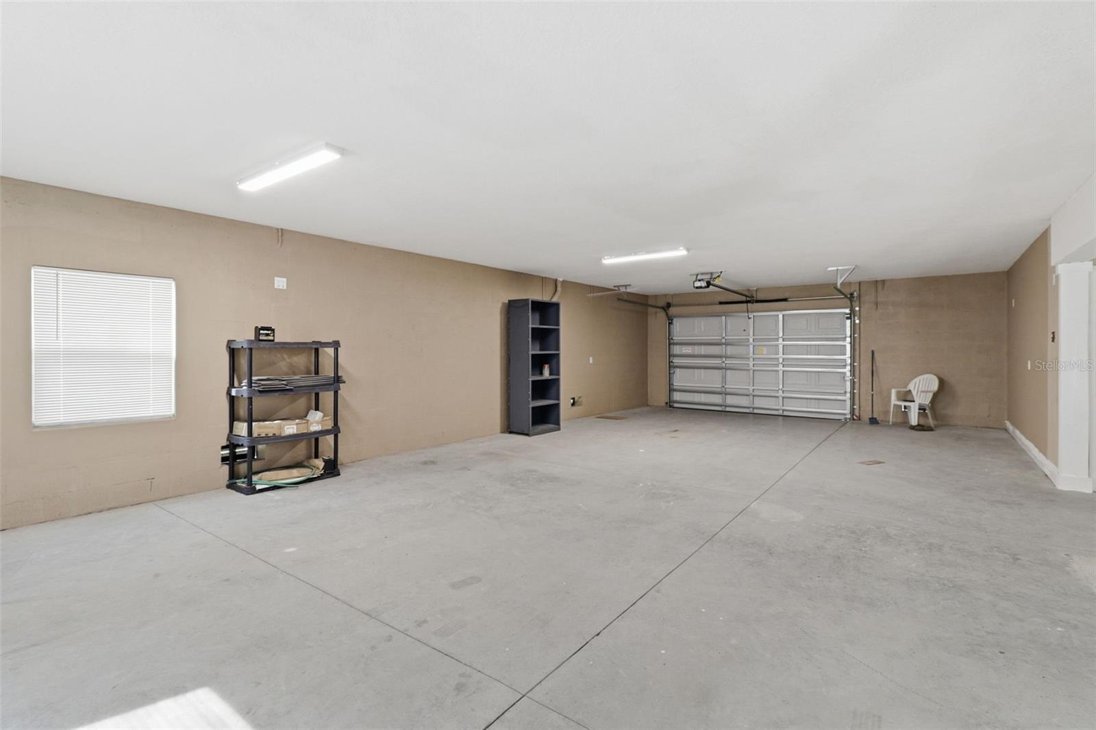 Listing photo id 23 for 7332 Islander Lane