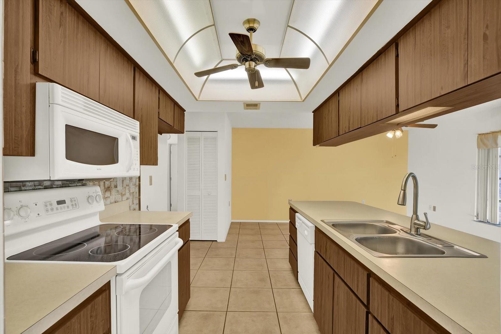 Image 16 of 37 For 8410 Elgin Drive