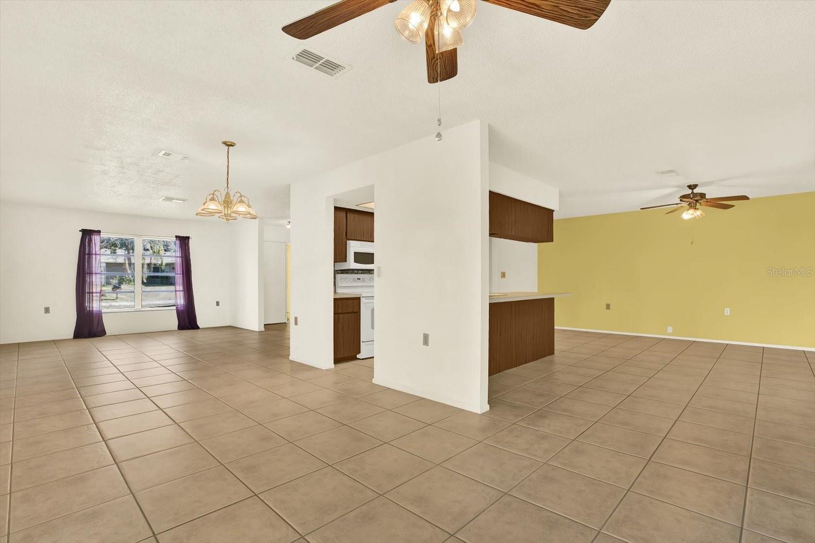 Image 17 of 37 For 8410 Elgin Drive