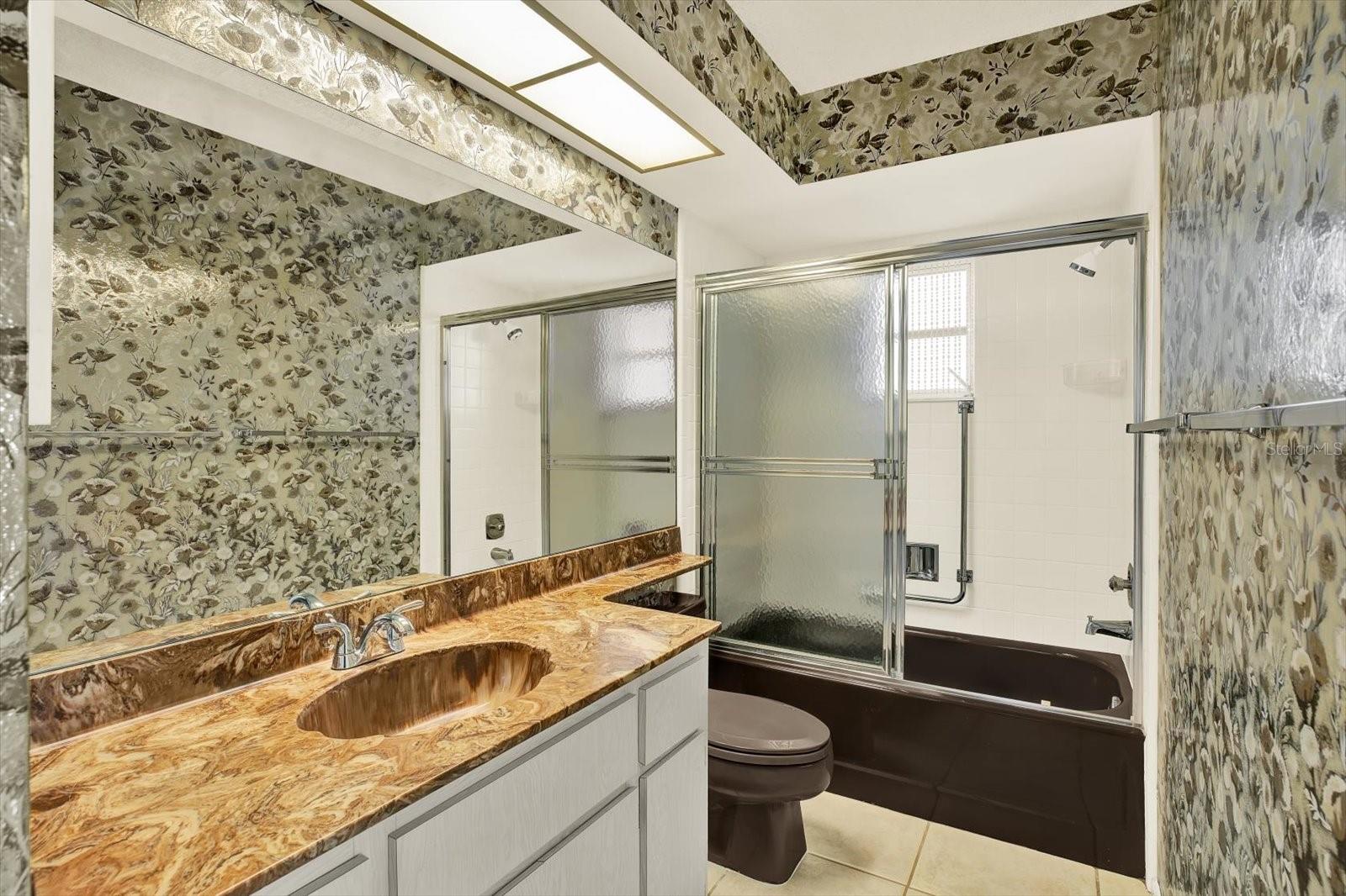 Image 28 of 37 For 8410 Elgin Drive