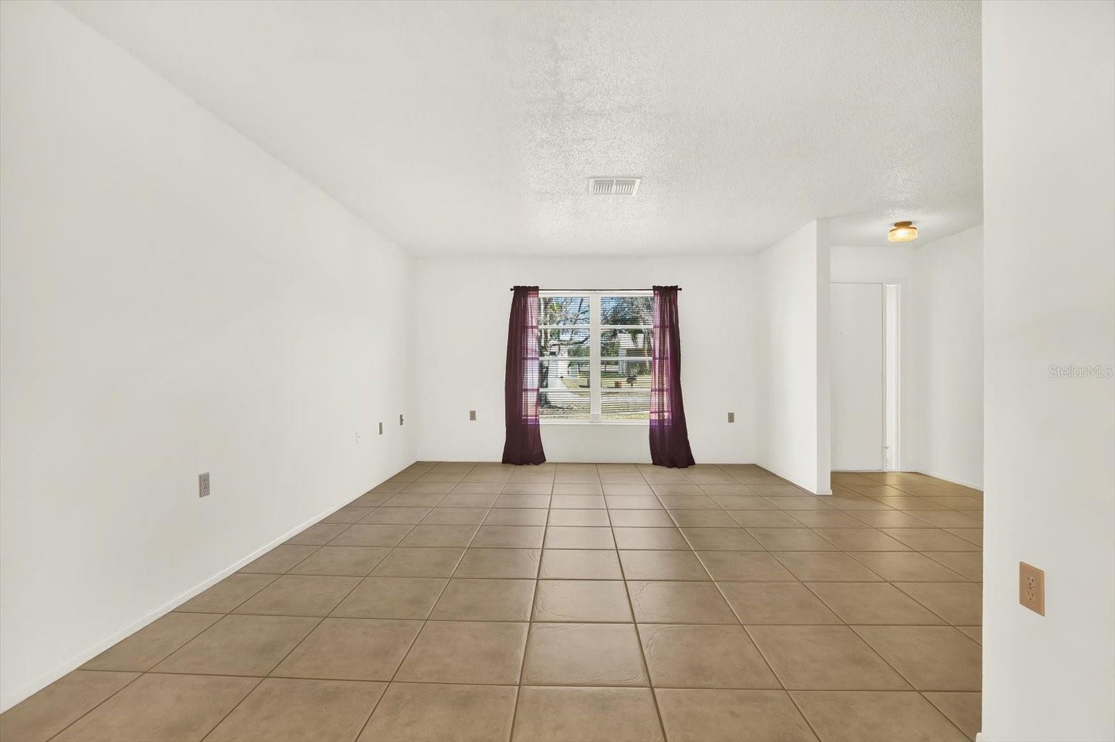 Image 8 of 37 For 8410 Elgin Drive