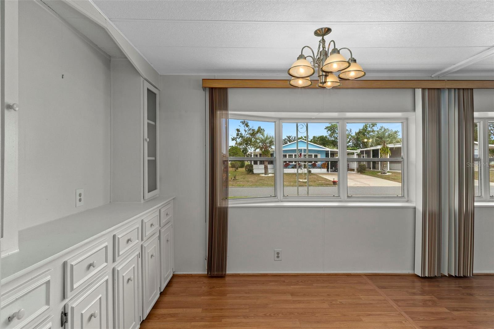 Image 25 of 49 For 12045 Formosa Street