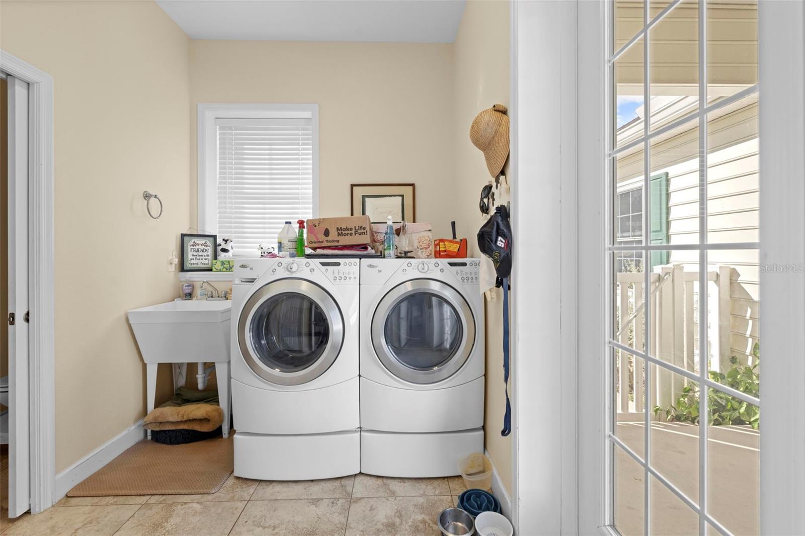 Listing photo id 41 for 5425 Glorious Trail