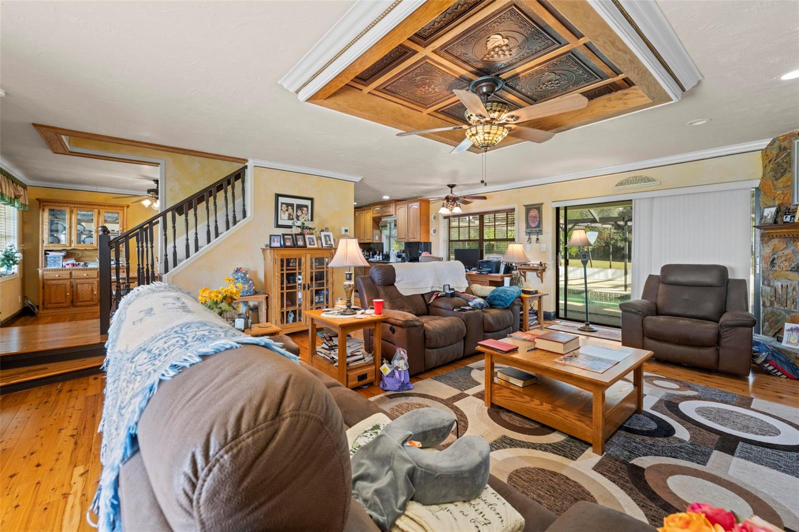 Listing photo id 8 for 5478 Glorious Trail