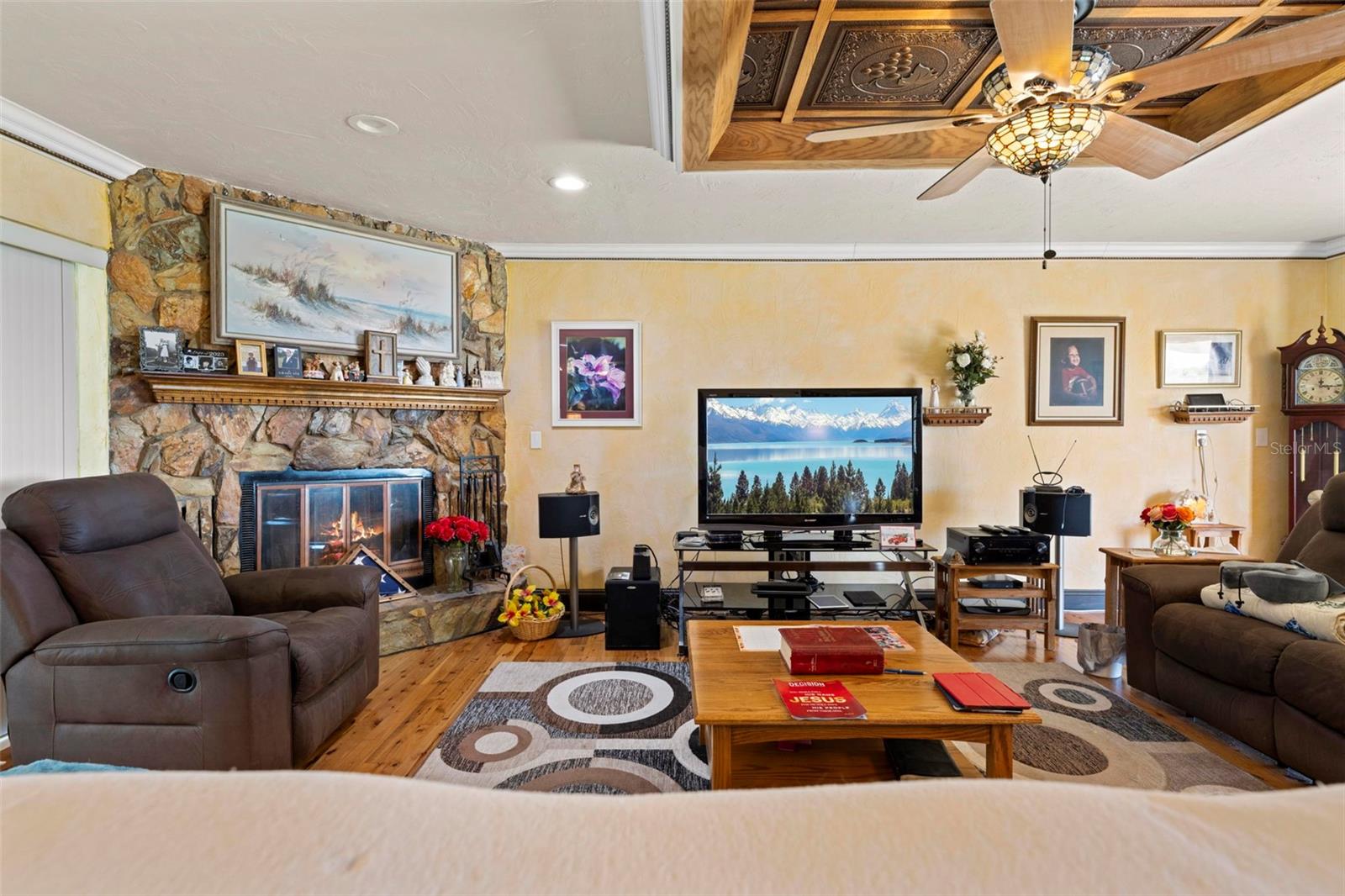 Listing photo id 11 for 5478 Glorious Trail