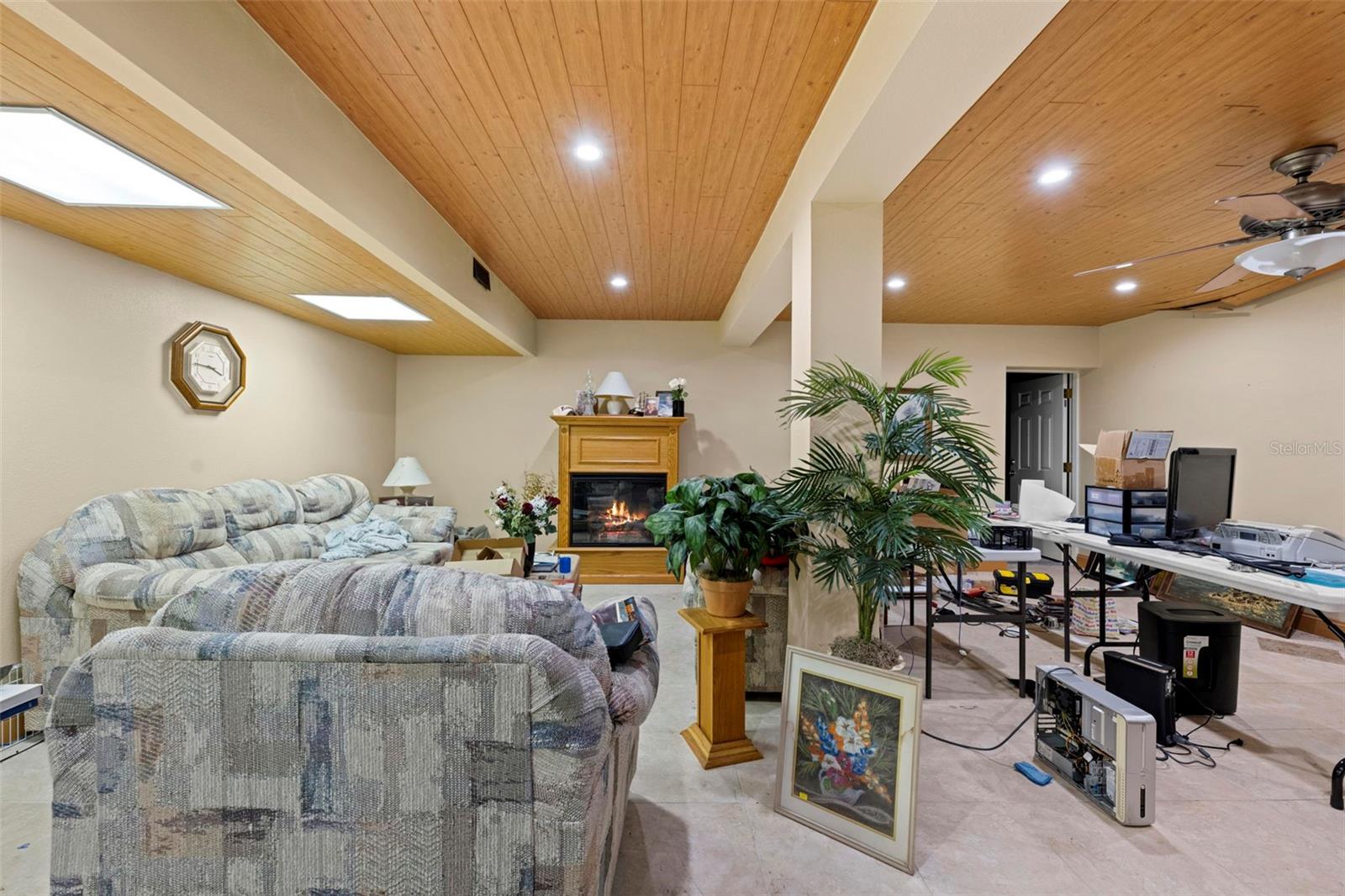 Listing photo id 43 for 5478 Glorious Trail