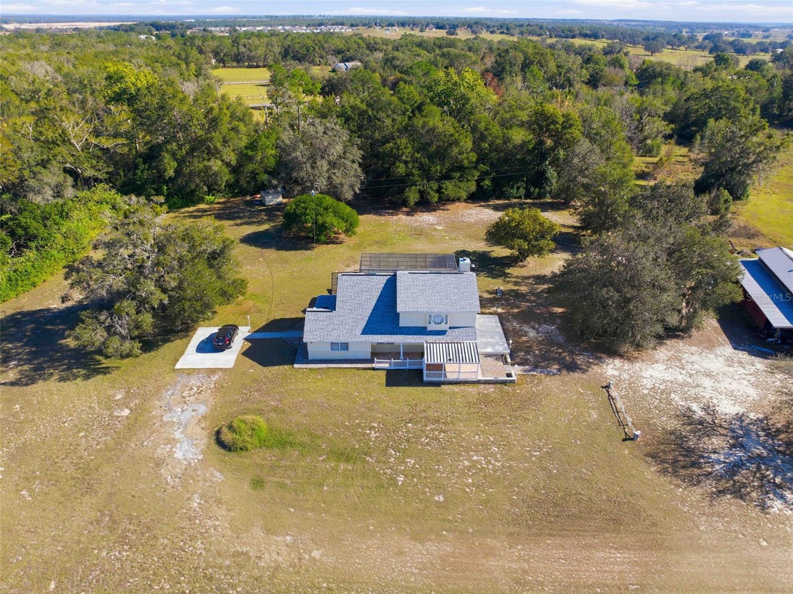 Listing photo id 49 for 5478 Glorious Trail