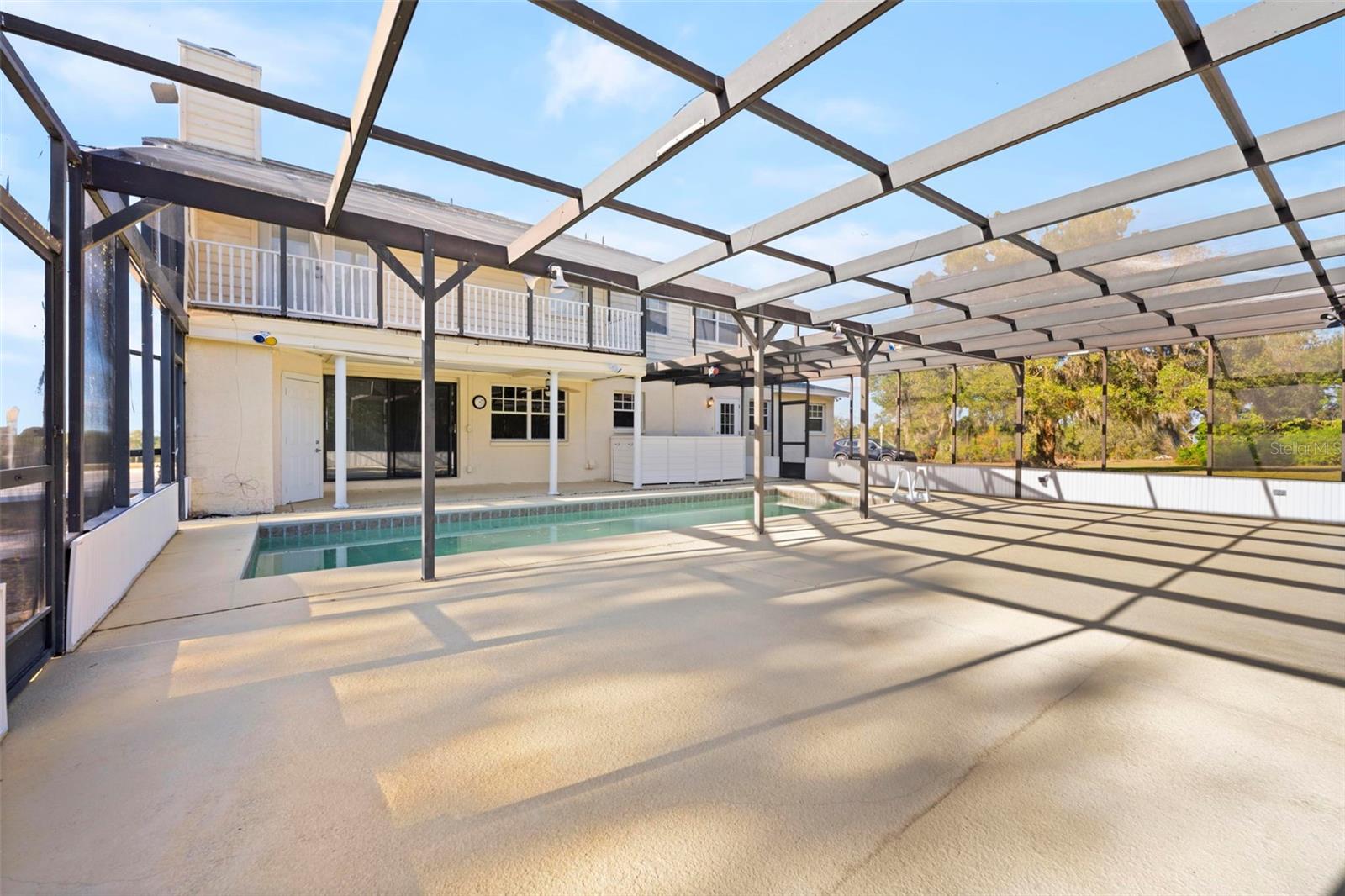 Listing photo id 4 for 5478 Glorious Trail