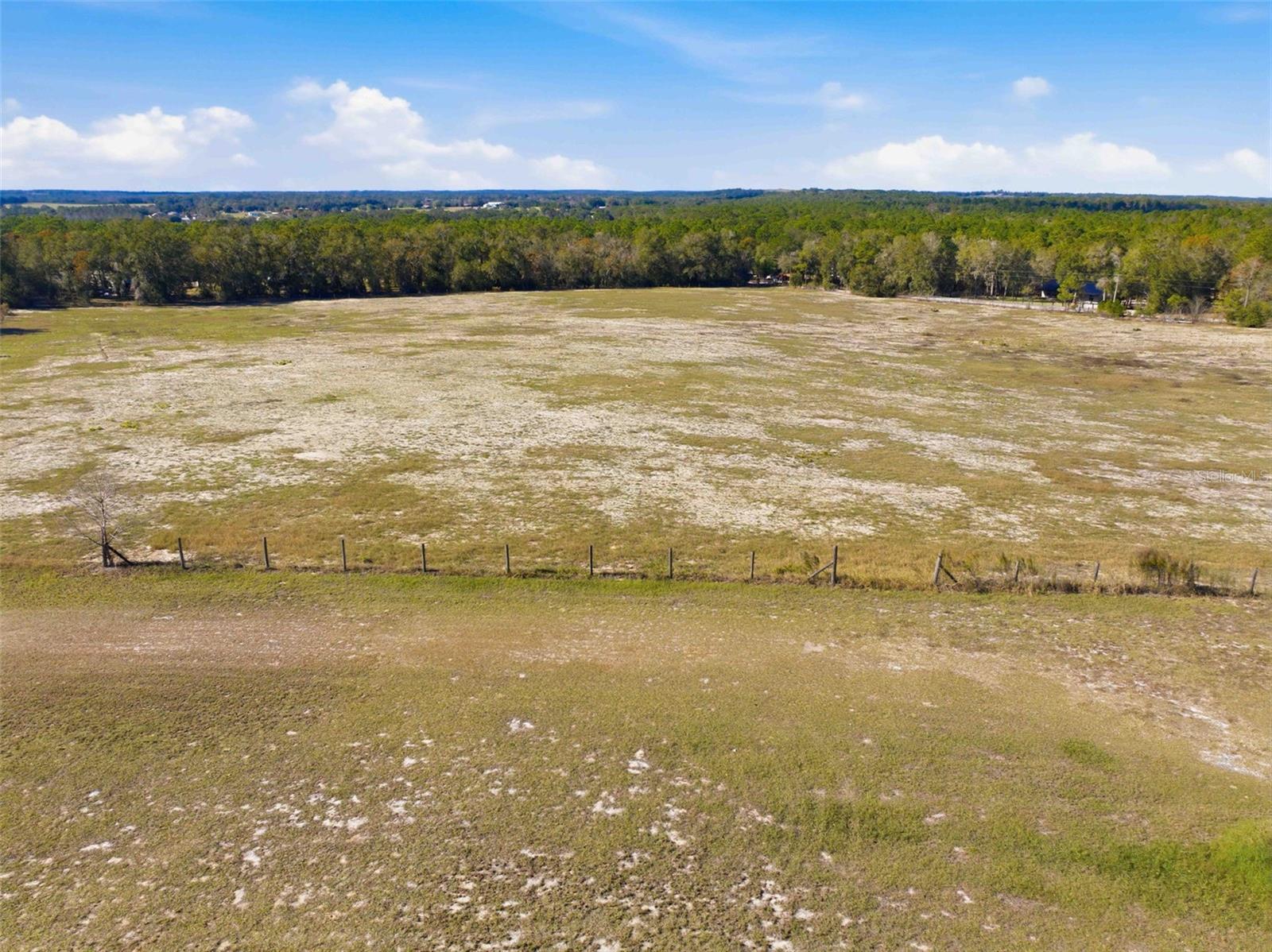 Listing photo id 62 for 5478 Glorious Trail