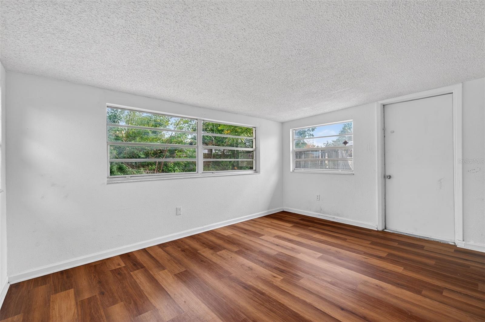 Image 20 of 60 For 8626 Robilina Road