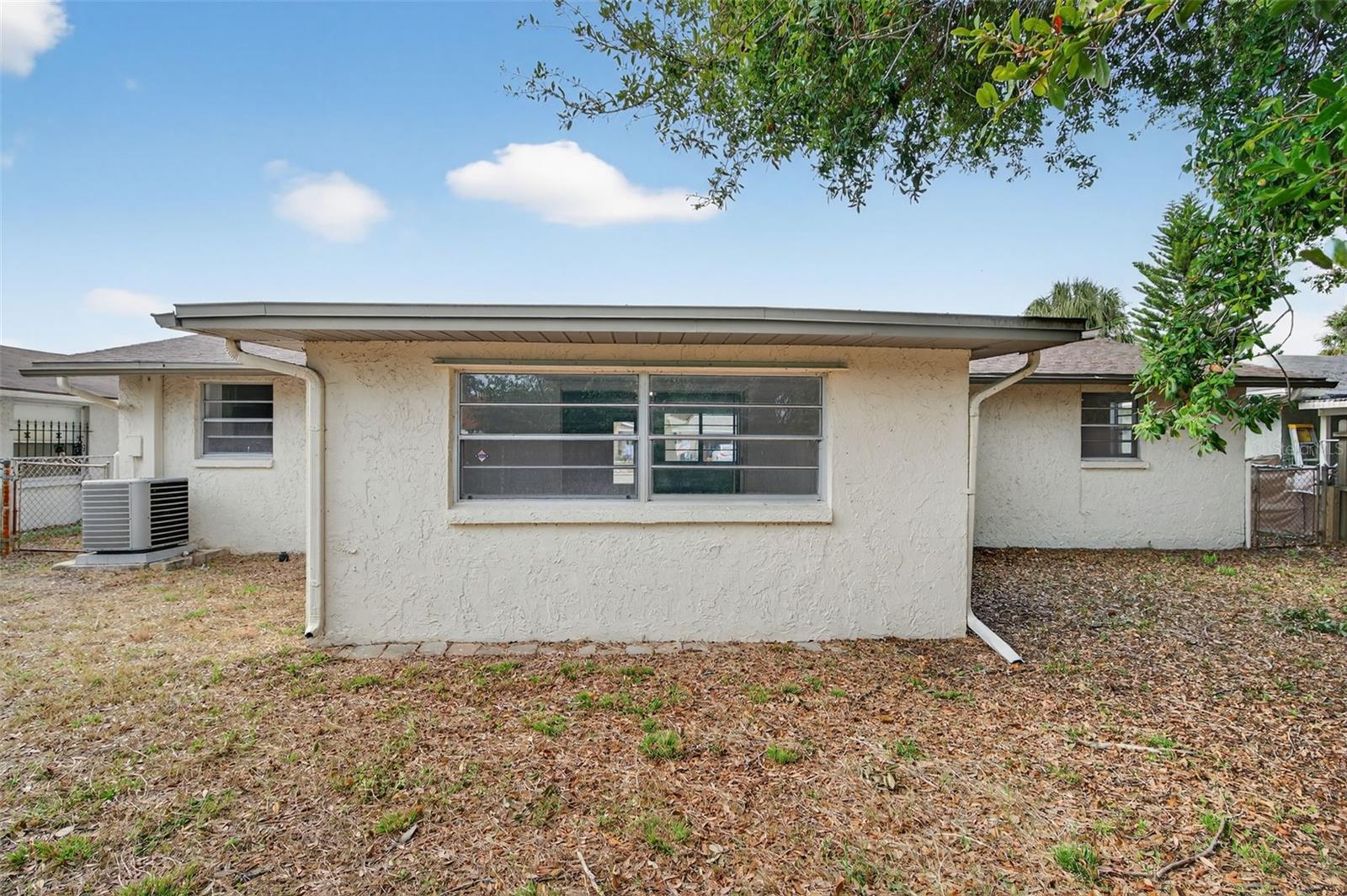 Image 50 of 60 For 8626 Robilina Road