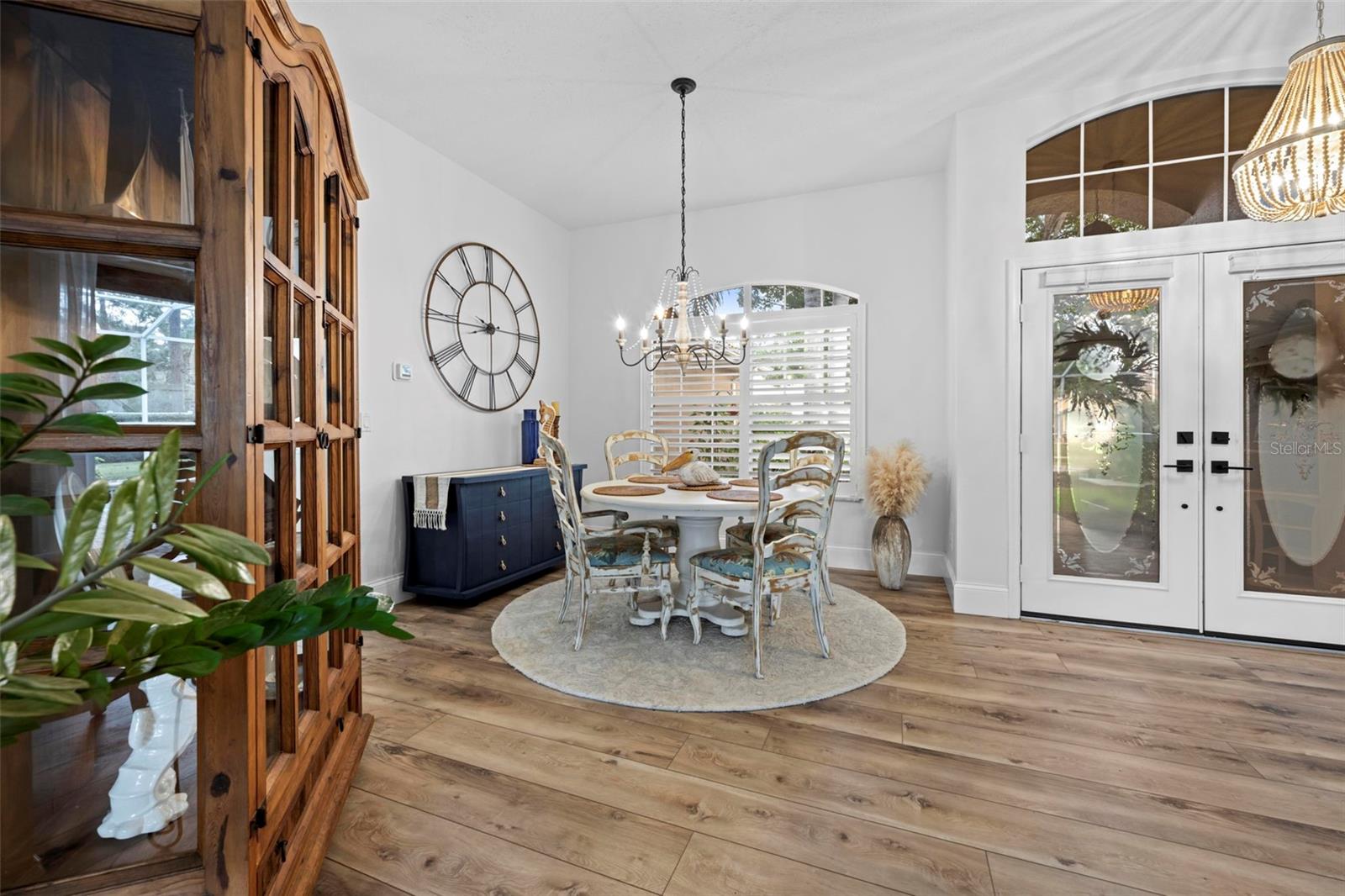 Listing photo id 17 for Address Not Provided