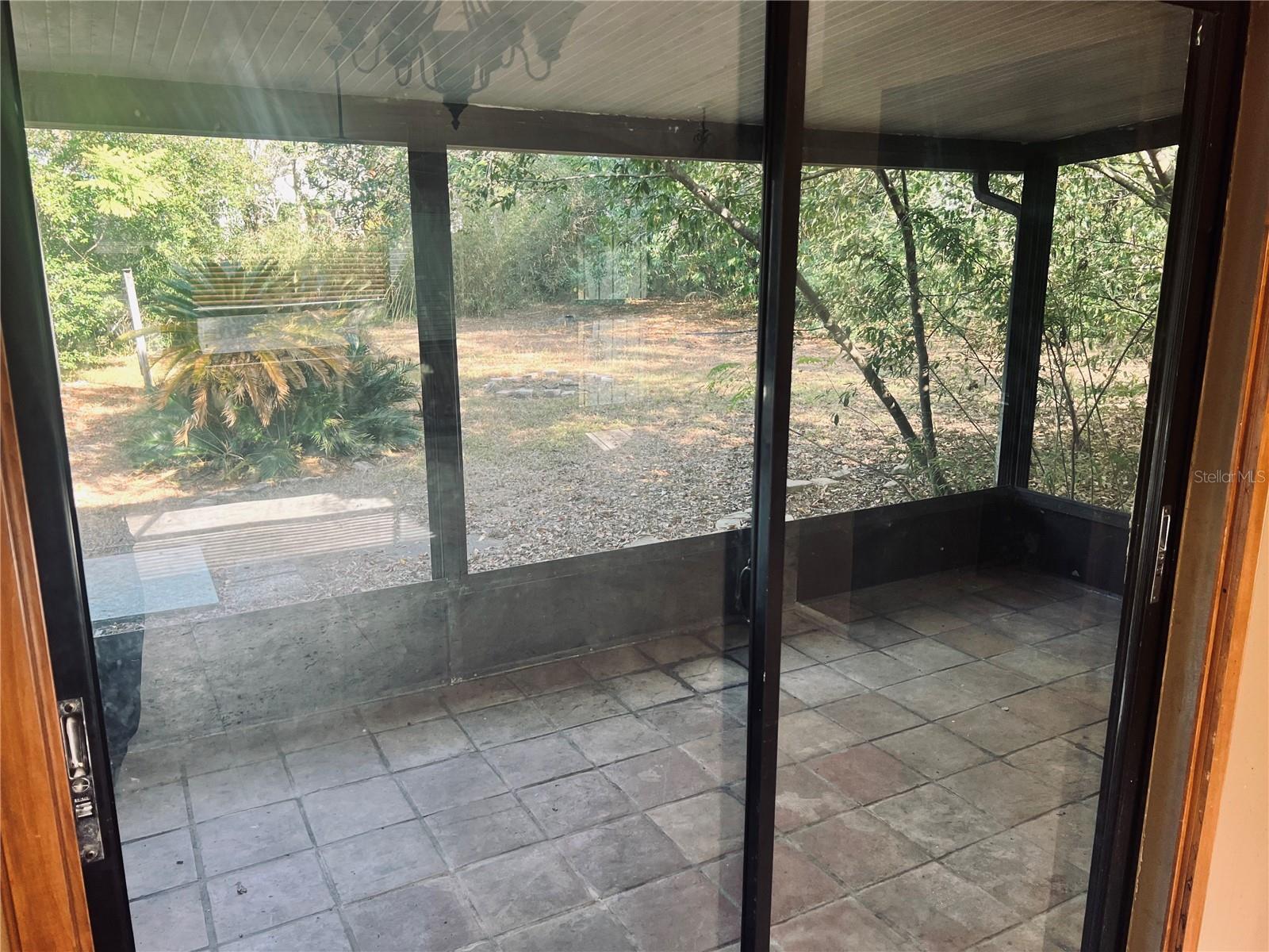 Image 3 of 11 For 13095 Lawrence Street