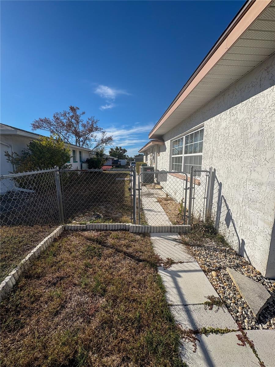 Image 38 of 38 For 10206 Willow Drive