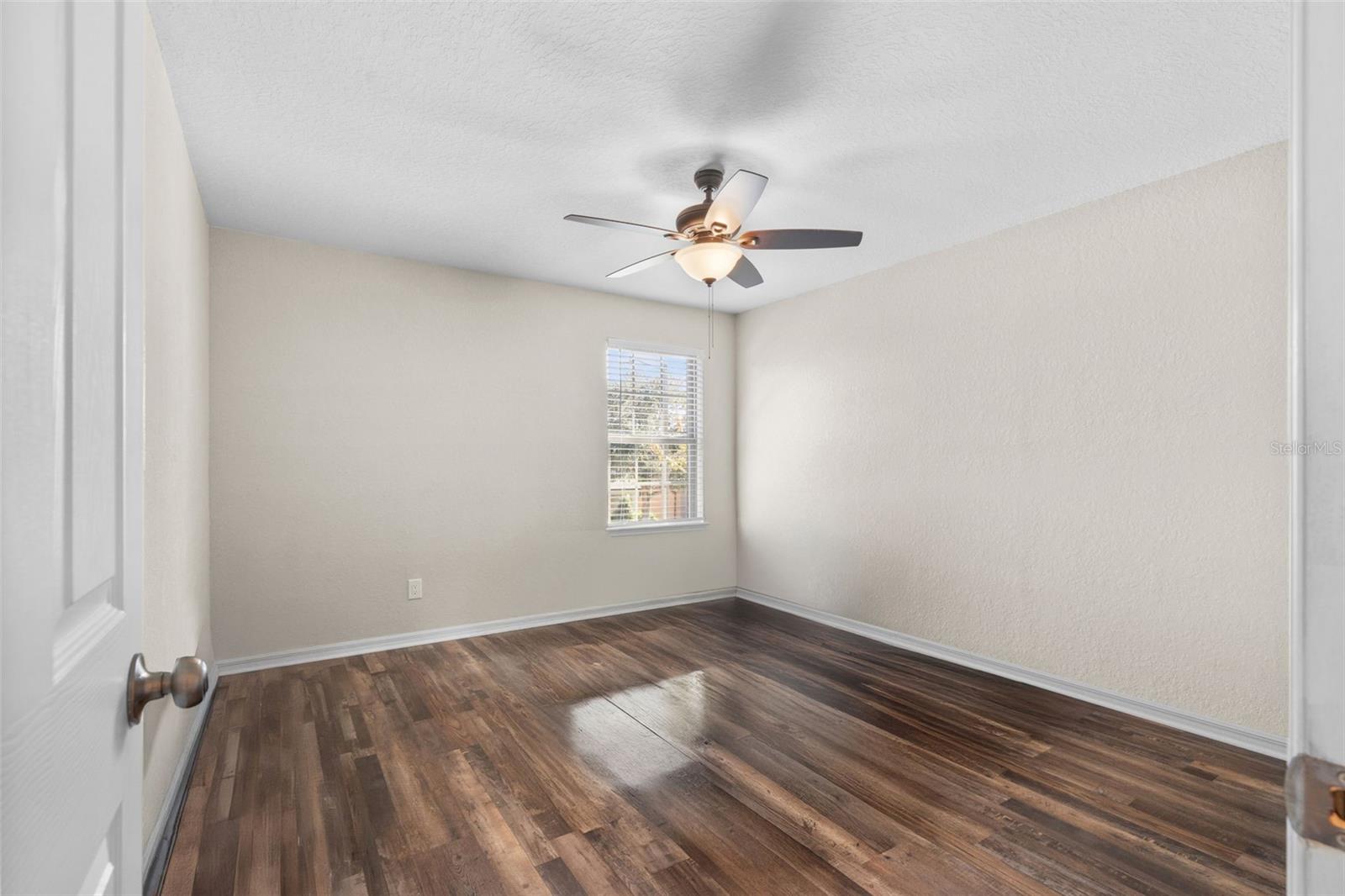 Image 17 of 46 For 446 Alpine Thistle Drive