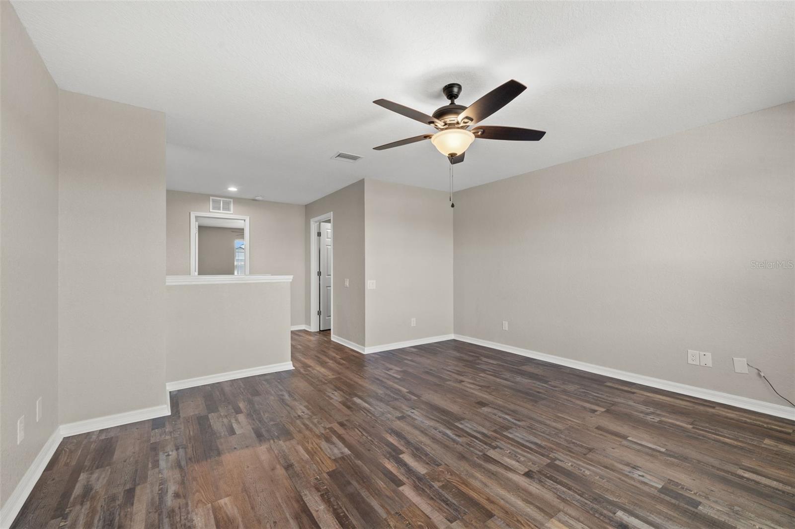 Image 27 of 46 For 446 Alpine Thistle Drive