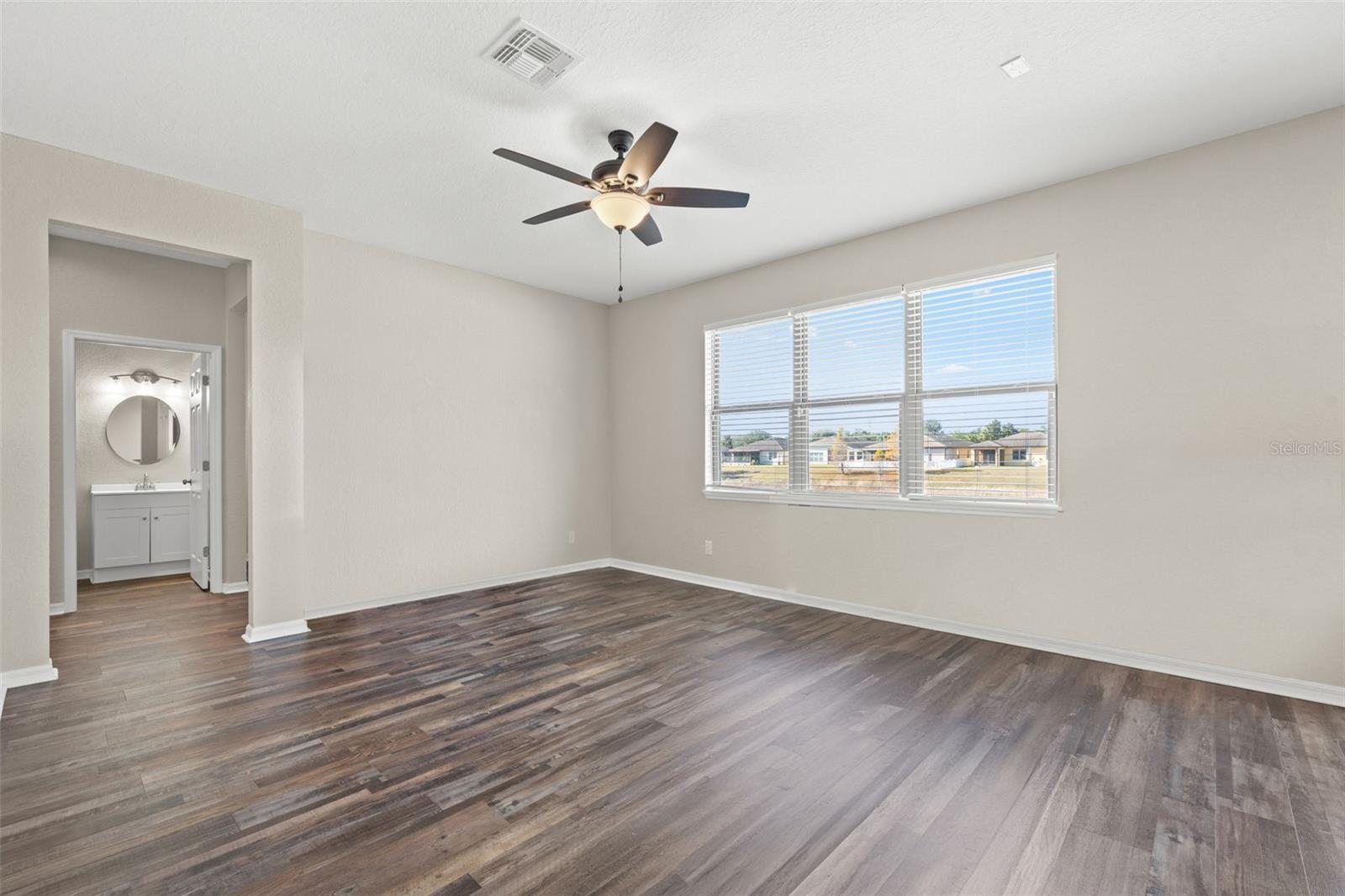 Image 7 of 46 For 446 Alpine Thistle Drive