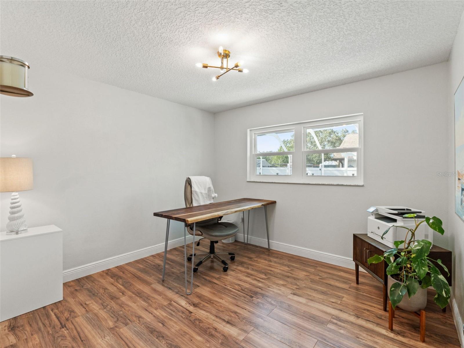 Listing photo id 23 for 8222 Rhanbuoy Road