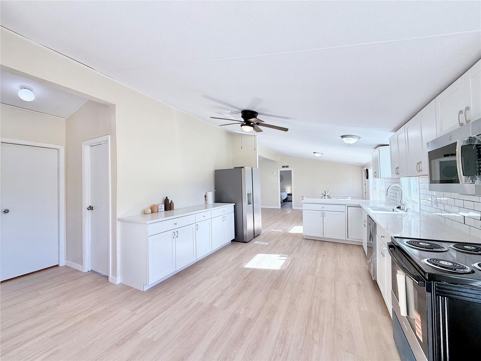 Image 15 of 25 For 4335 150th Street