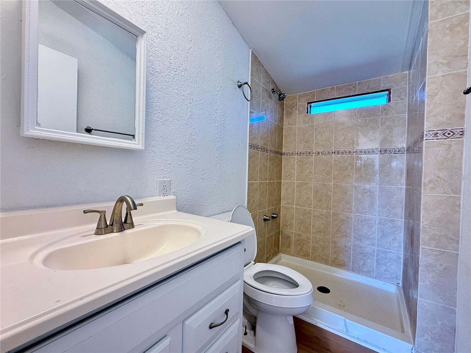 Image 7 of 25 For 4335 150th Street