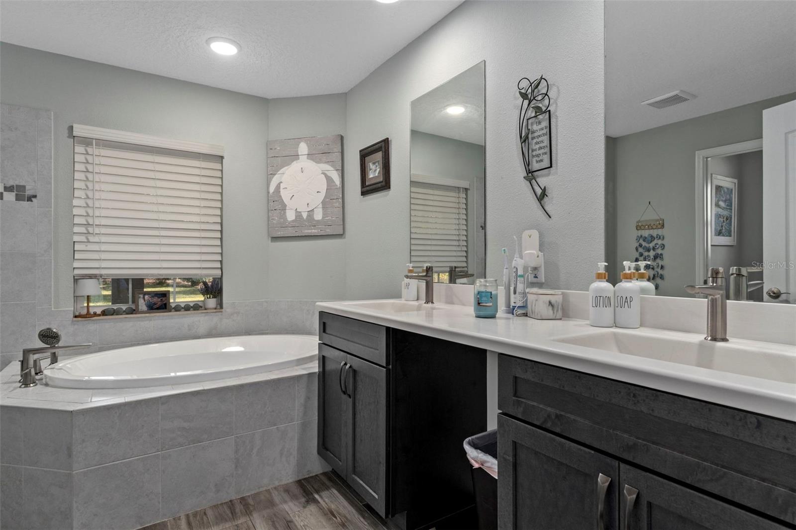 Image 13 of 46 For 3076 Stirrup Drive