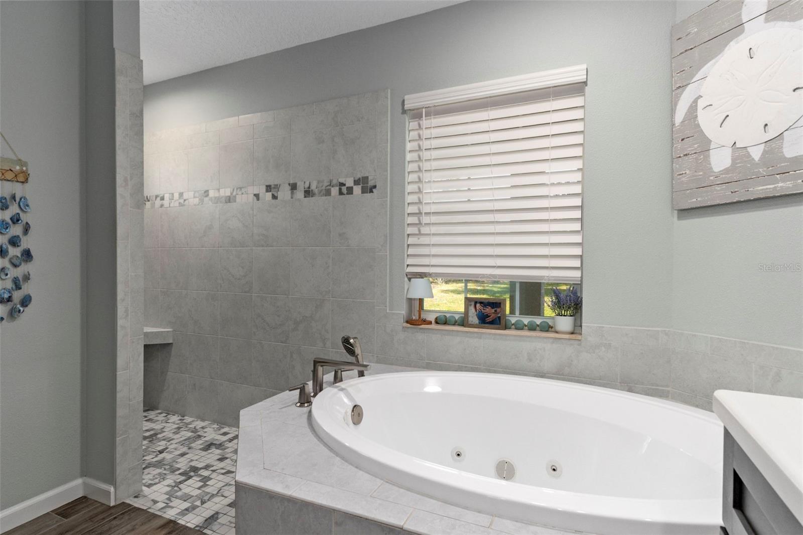 Image 14 of 46 For 3076 Stirrup Drive