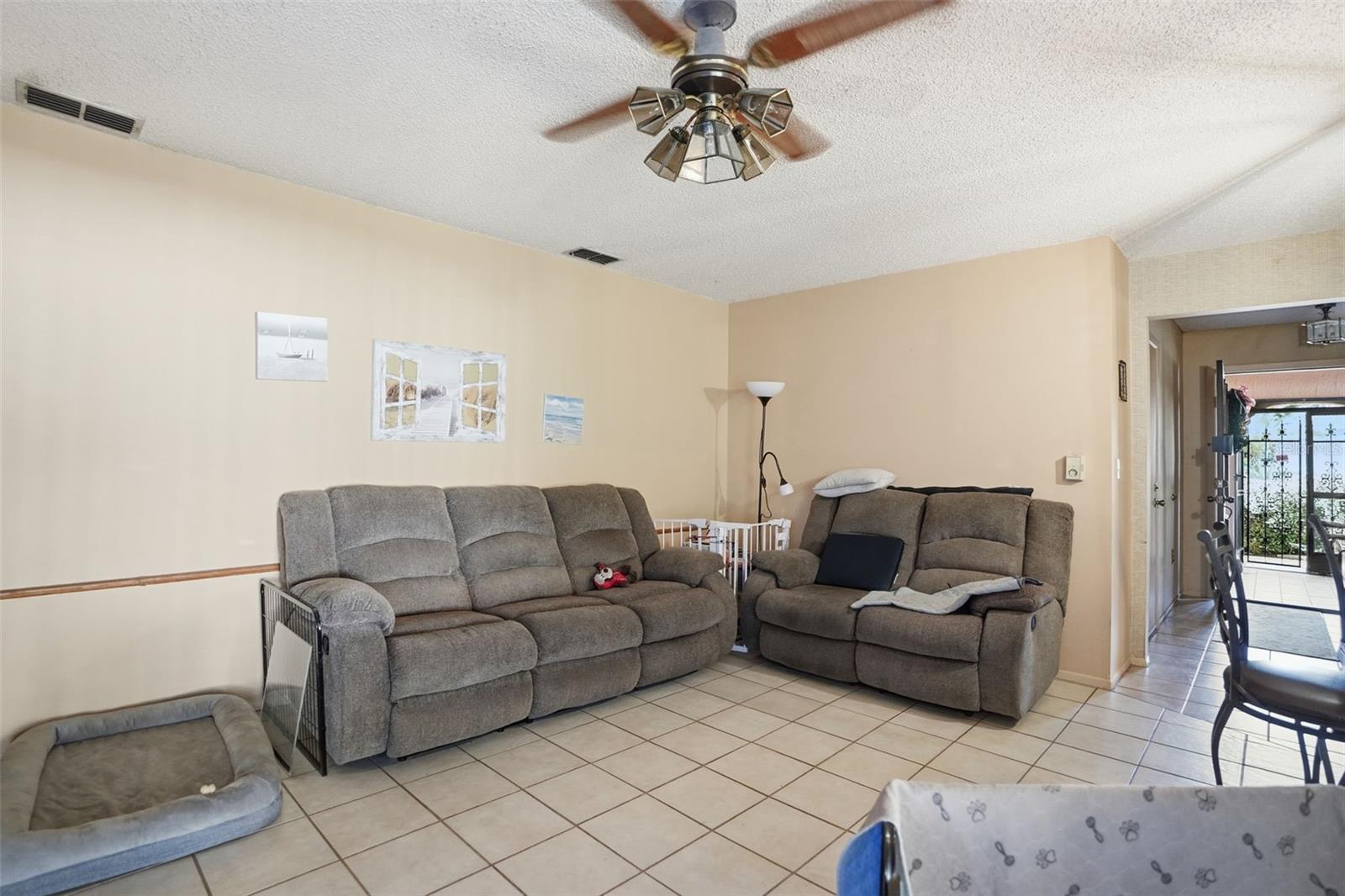 Image 10 of 50 For 1248 Tyler Avenue