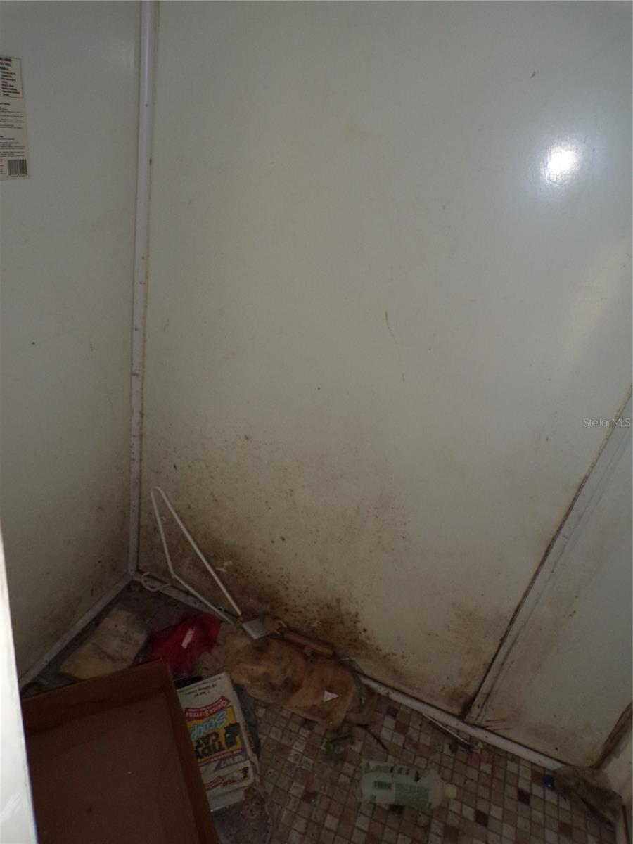 Image 18 of 27 For 3706 Berkshire Street