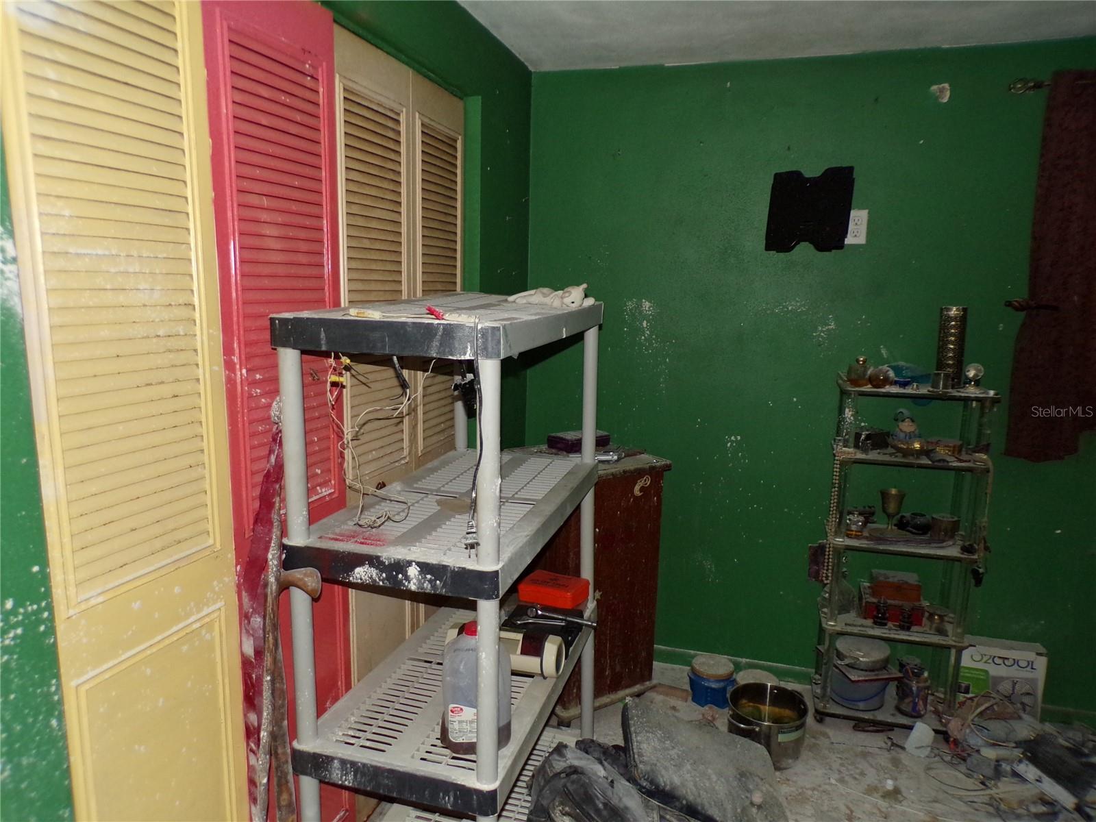 Image 22 of 27 For 3706 Berkshire Street