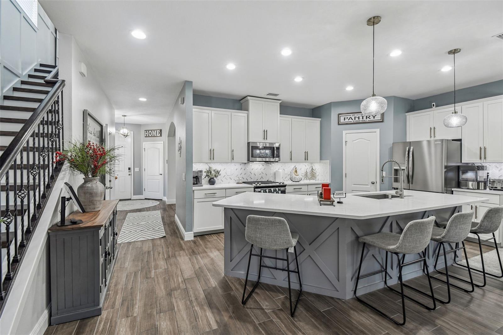 Image 13 of 37 For 8703 Corinthian Way