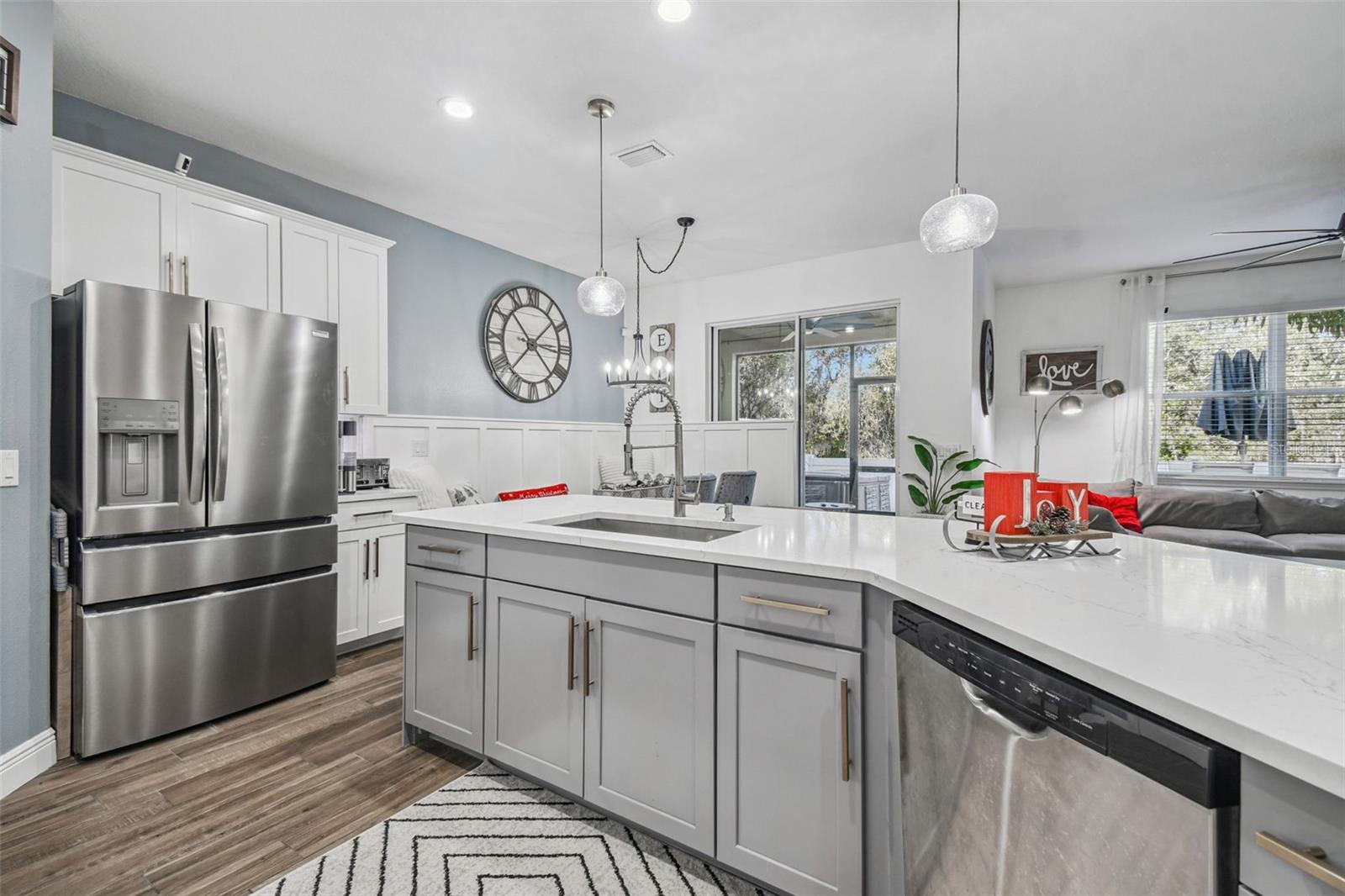 Image 17 of 37 For 8703 Corinthian Way