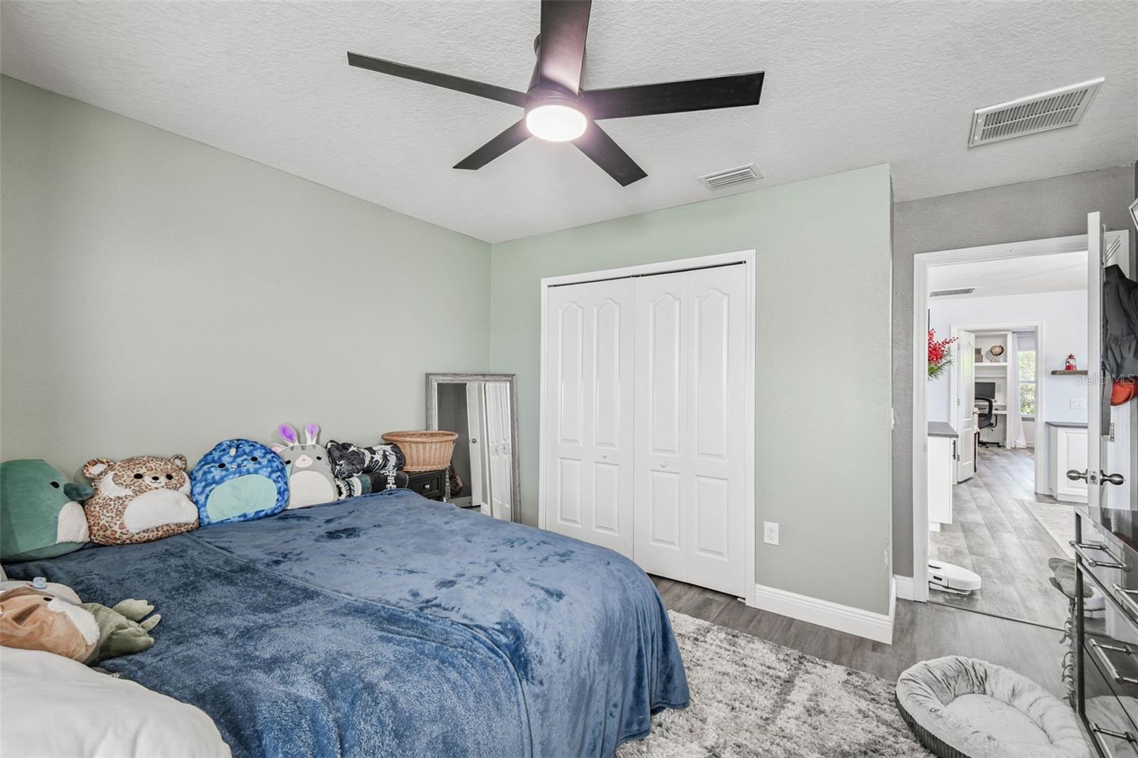 Image 31 of 37 For 8703 Corinthian Way