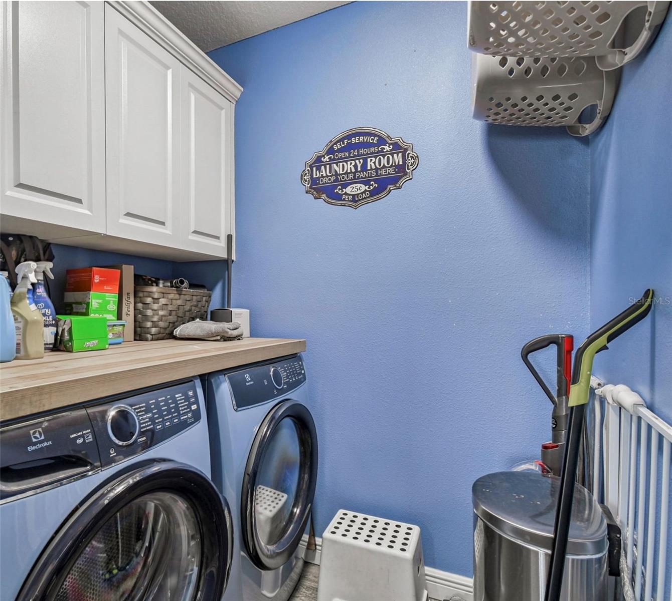 Image 32 of 37 For 8703 Corinthian Way