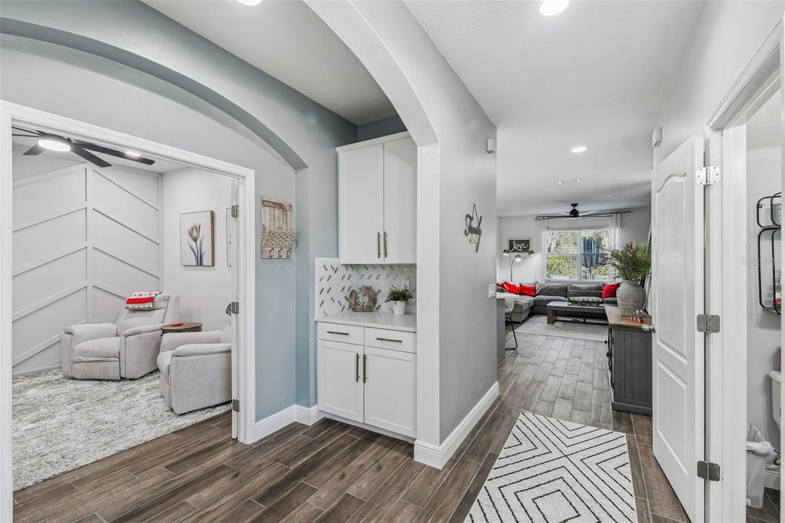 Image 8 of 37 For 8703 Corinthian Way