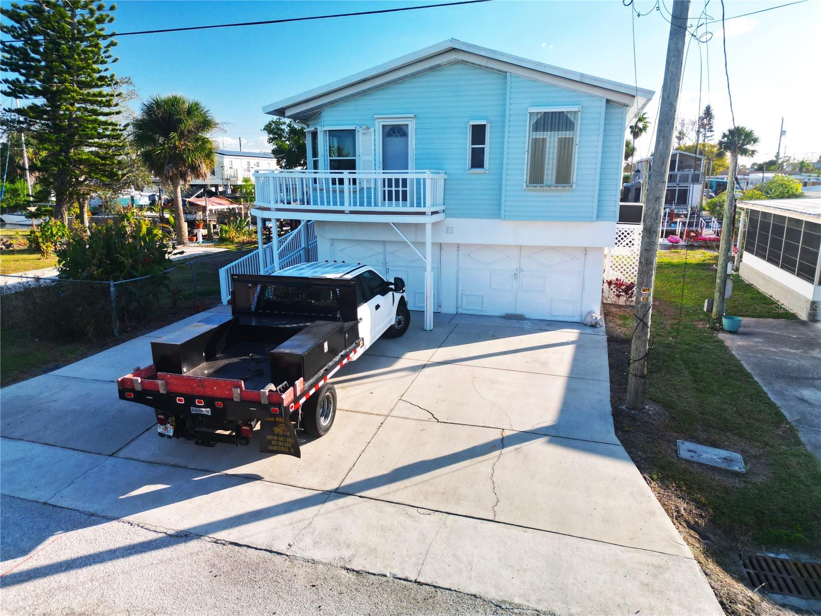 Image 12 of 51 For 6814 Gull Lane