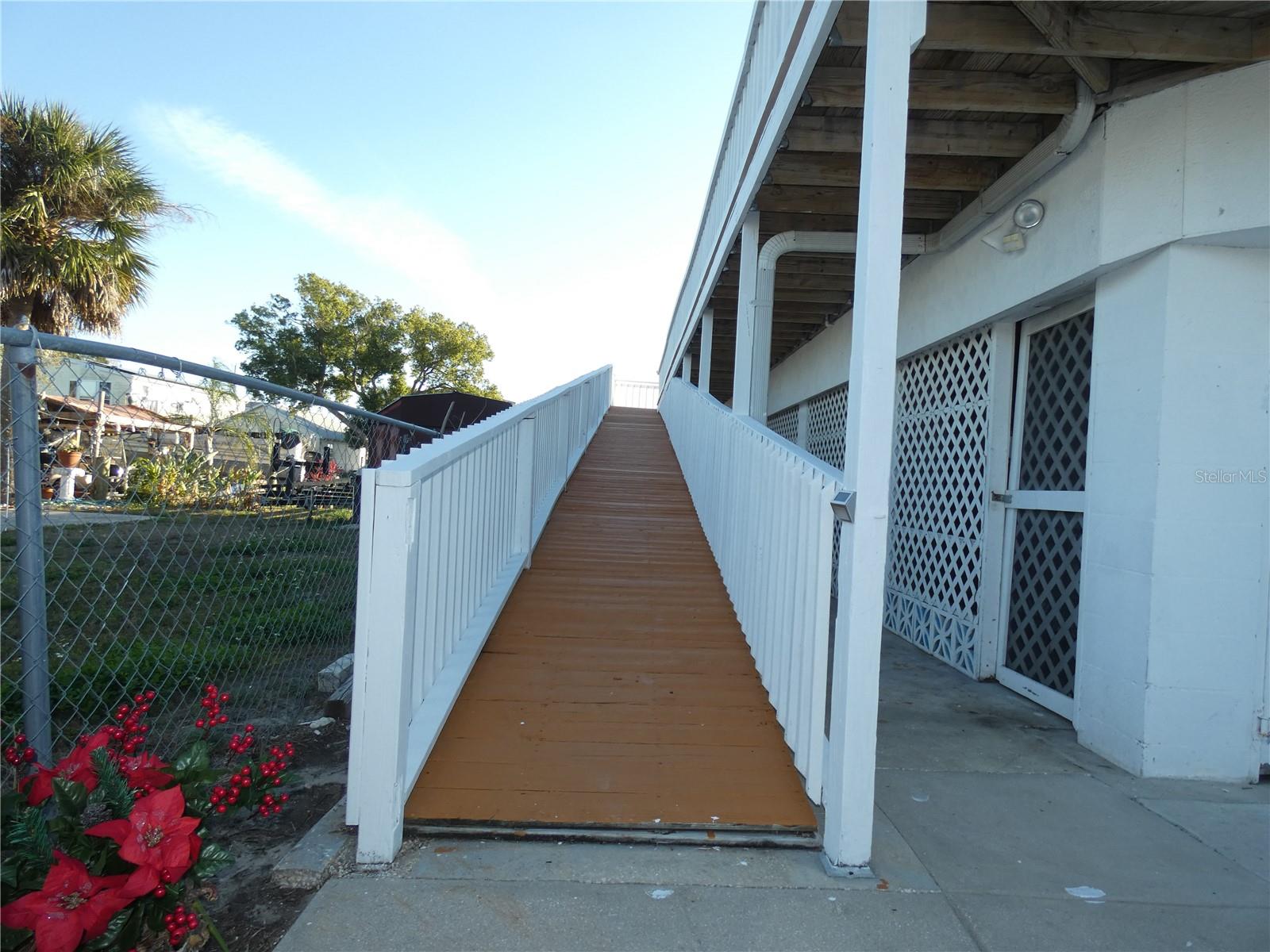 Image 14 of 51 For 6814 Gull Lane