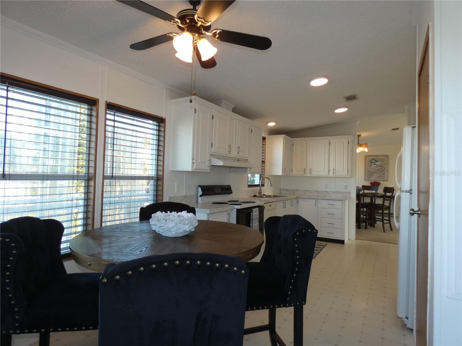 Image 27 of 51 For 6814 Gull Lane