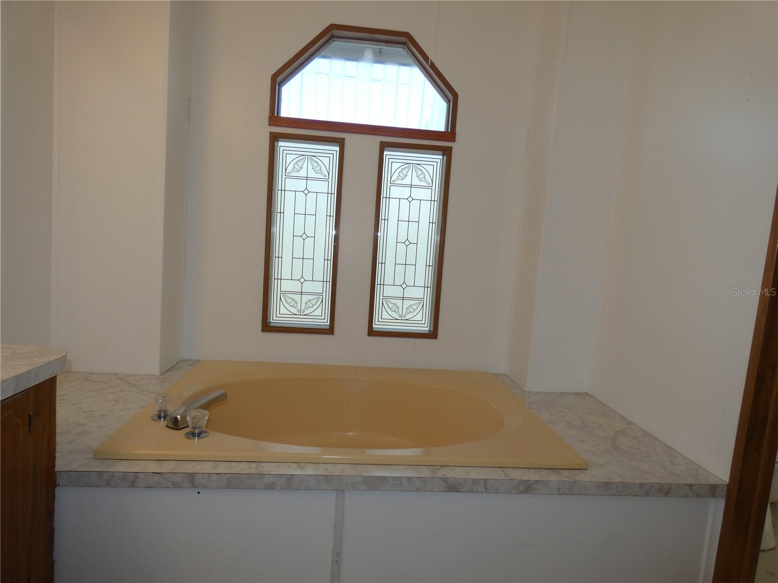 Image 37 of 51 For 6814 Gull Lane