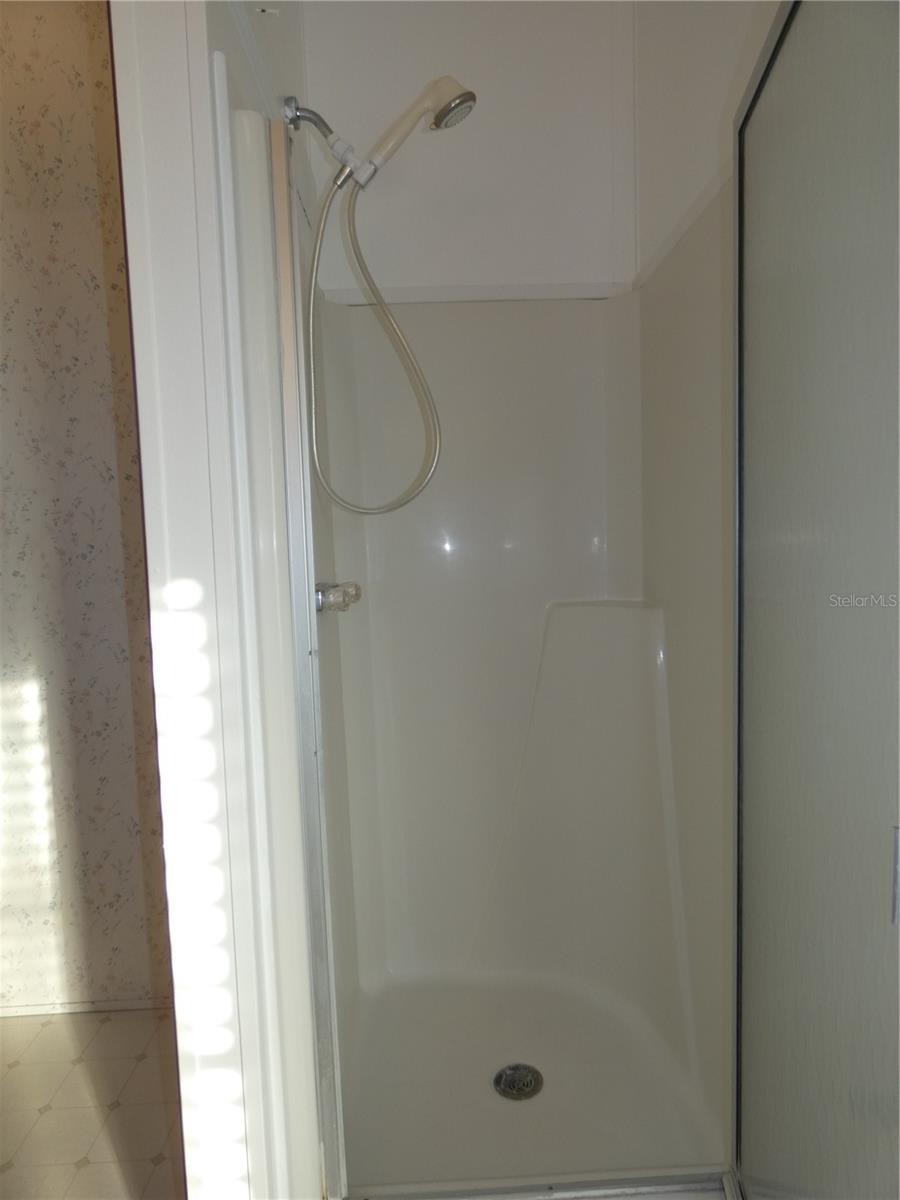 Image 39 of 51 For 6814 Gull Lane