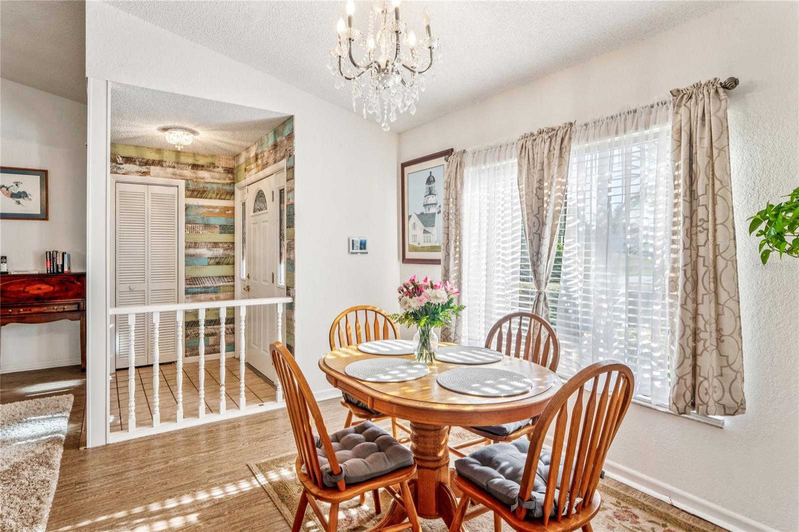 Image 17 of 64 For 4527 Goldcoast Avenue