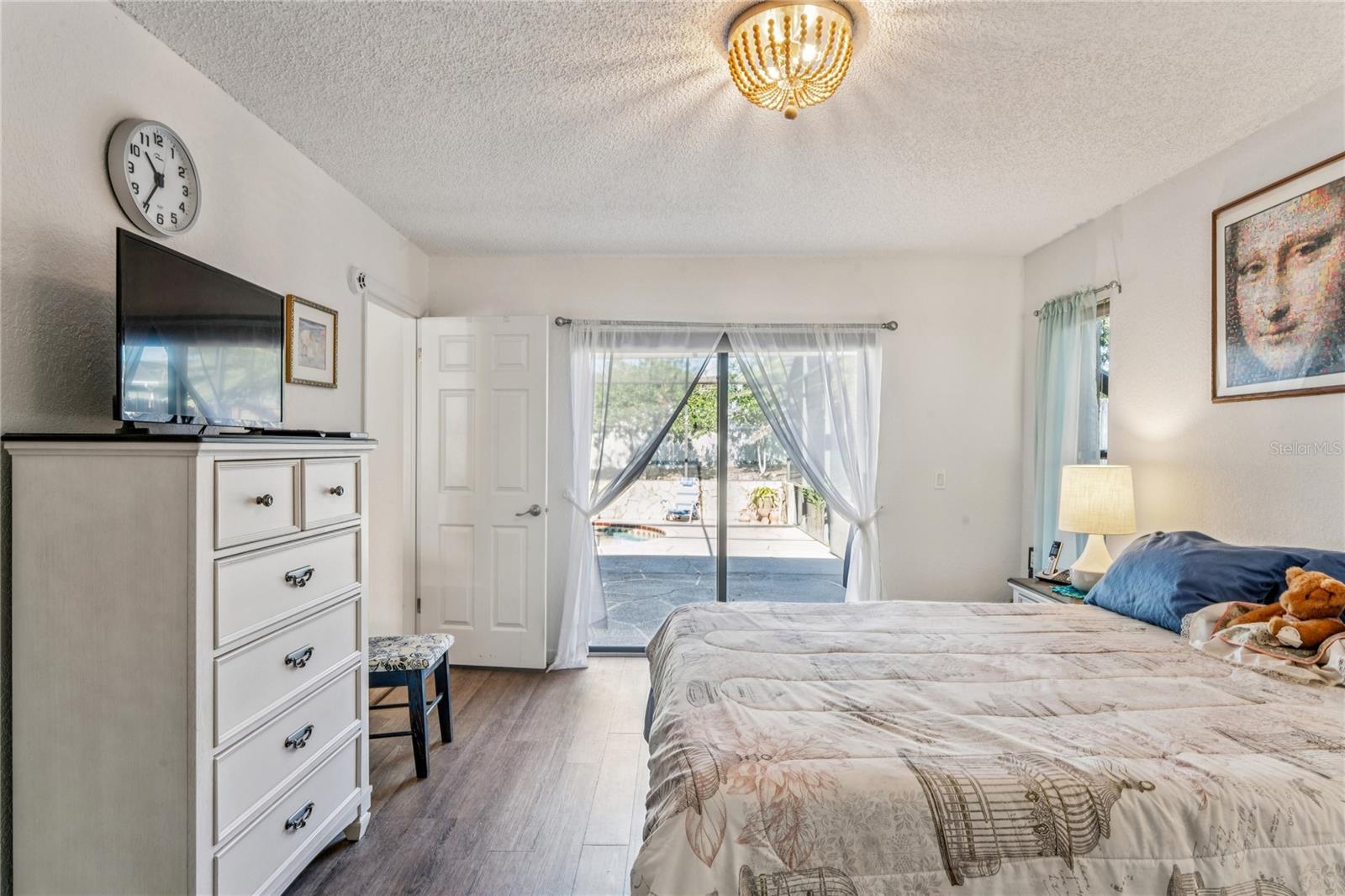 Image 19 of 64 For 4527 Goldcoast Avenue