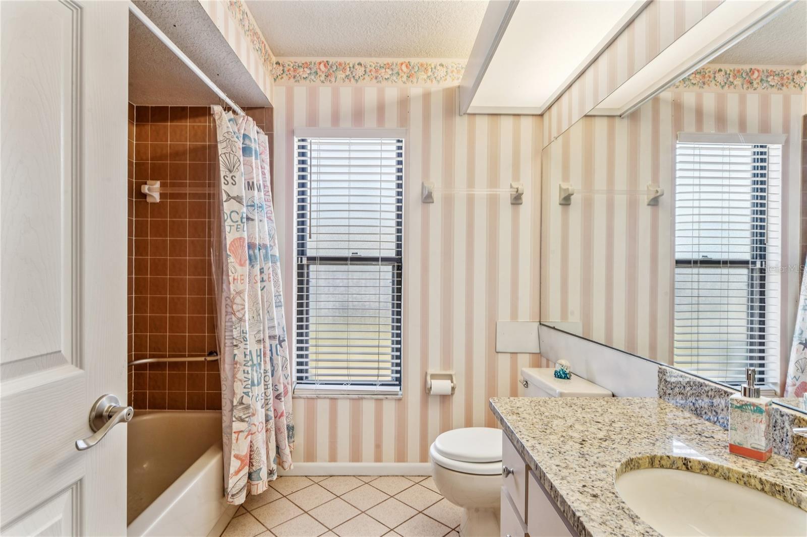 Image 30 of 64 For 4527 Goldcoast Avenue