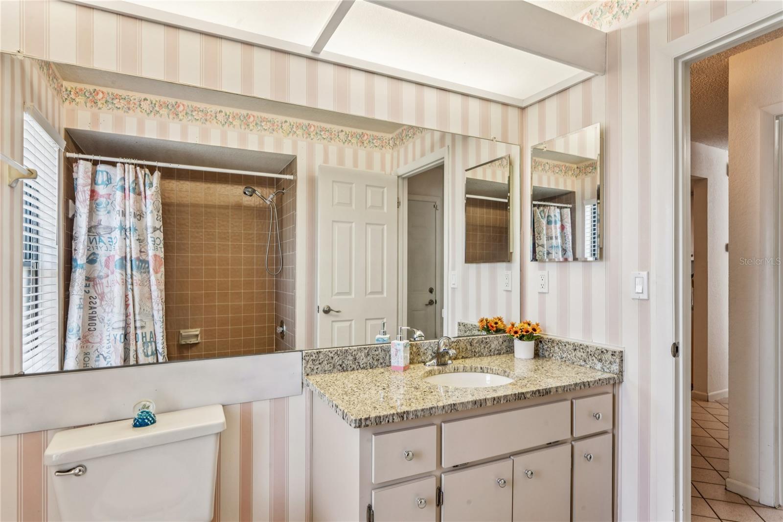 Image 31 of 64 For 4527 Goldcoast Avenue