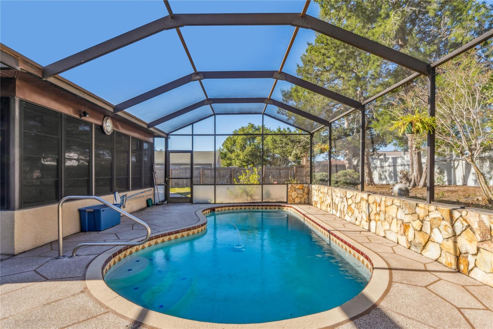 Image 36 of 64 For 4527 Goldcoast Avenue